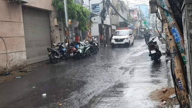 TP.HCM: Nữ sinh 20 tuổi tử vong trong tư thế treo cổ, nghi do mâu thuẫn tình cảm - Ảnh 1. TP.HCM: Nữ sinh 20 tuổi tử vong trong tư thế treo cổ, nghi do mâu thuẫn tình cảm - Ảnh 1.