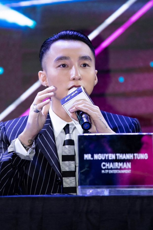 4 tổng tài đời thực nổi tiếng Vbiz: Ngọc Trinh - Hương Giang thành cặp nữ CEO, Sơn Tùng thu về 51 tỷ lãi ròng cùng công ty - Ảnh 8. 4 tổng tài đời thực nổi tiếng Vbiz: Ngọc Trinh - Hương Giang thành cặp nữ CEO, Sơn Tùng thu về 51 tỷ lãi ròng cùng công ty - Ảnh 8.