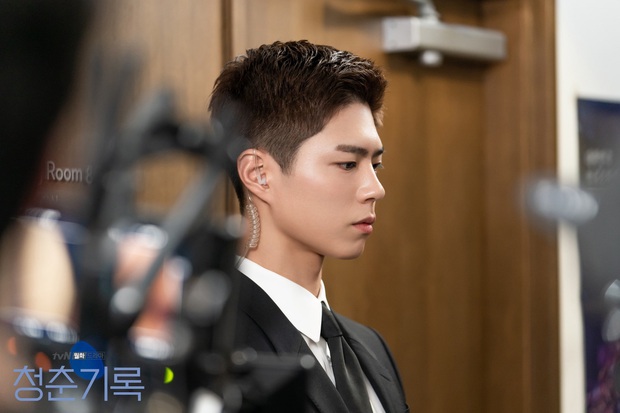 Cẩm nang nhập môn Record of Youth của Park Bo Gum: Không khí thanh xuân phơi phới lại thêm thính đam mỹ cực yêu! - Ảnh 4.