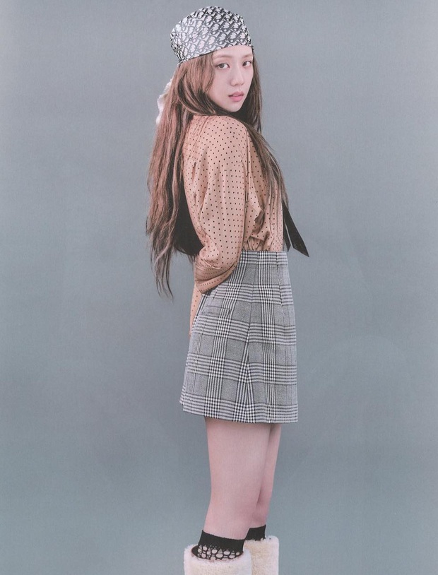 Mốt quấn khăn chất đét được các sao lăng xê, bắt chước diện theo bạn chắc chắn cool ngầu 10 điểm - Ảnh 3.