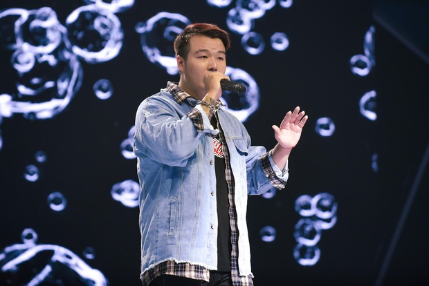 King Of Rap: Nhật Hoàng biến hoá hit Bánh Trôi Nước khó nhận ra, hạ gục đối thủ bảng A! - Ảnh 3.