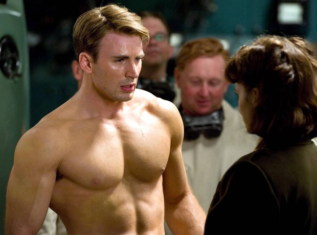 Nóng: Captain Chris Evans lỡ tay đăng ảnh bộ phận nhạy cảm lên Instagram, tài tử Hulk và dàn sao Hollywood tranh cãi nảy lửa - Ảnh 2.