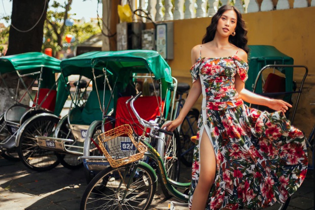 Loạt ảnh mới của Tiểu Vy khiến dân tình ngẩn ngơ, nhan sắc thế nào mà khiến Lương Thuỳ Linh phải trầm trồ? - Ảnh 9. Loạt ảnh mới của Tiểu Vy khiến dân tình ngẩn ngơ, nhan sắc thế nào mà khiến Lương Thuỳ Linh phải trầm trồ? - Ảnh 9.