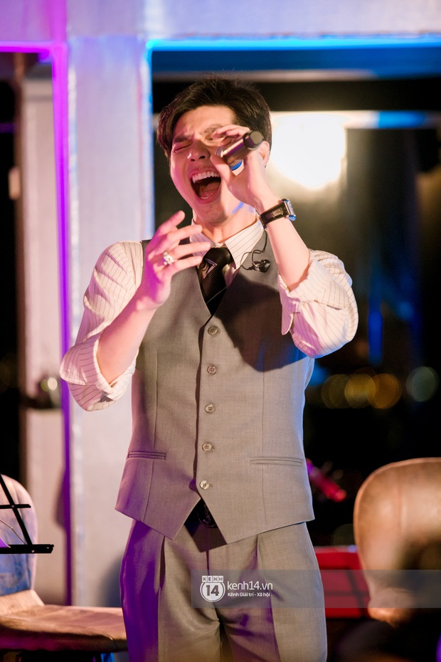 Noo Phước Thịnh chia sẻ về 3 năm đen tối của sự nghiệp, lâu lắm rồi mới song ca cùng Đông Nhi làm ai cũng bồi hồi! - Ảnh 12. Noo Phước Thịnh chia sẻ về 3 năm đen tối của sự nghiệp, lâu lắm rồi mới song ca cùng Đông Nhi làm ai cũng bồi hồi! - Ảnh 12.
