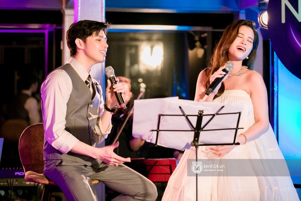 Noo Phước Thịnh chia sẻ về 3 năm đen tối của sự nghiệp, lâu lắm rồi mới song ca cùng Đông Nhi làm ai cũng bồi hồi! - Ảnh 9. Noo Phước Thịnh chia sẻ về 3 năm đen tối của sự nghiệp, lâu lắm rồi mới song ca cùng Đông Nhi làm ai cũng bồi hồi! - Ảnh 9.