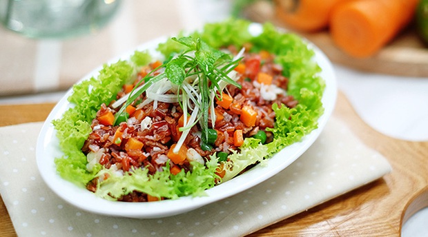 Ăn salad để giảm cân nhưng nếu không chú ý tới 5 yếu tố quan trọng này thì mọi cố gắng đều trở thành công cốc - Ảnh 2.