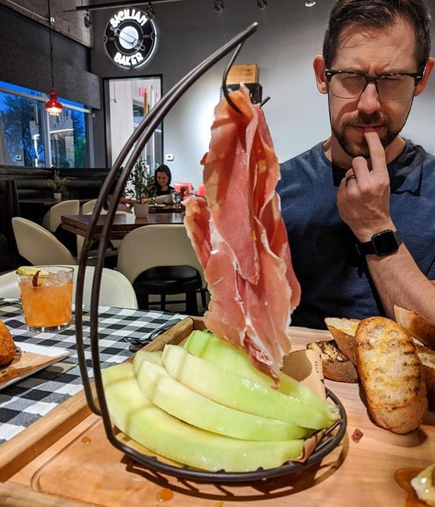 Thực khách “sốc nặng” trước những lần sáng tạo quá lố của các nhà hàng, tôi chỉ muốn ăn một bữa bình thường thôi mà? (Phần 2) - Ảnh 11.