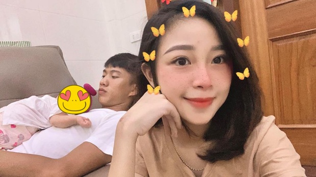 Nhật Linh - vợ Văn Đức chia sẻ clip về sinh nở: Đàn ông phải thế nào thì phụ nữ mới thấy hy sinh là xứng đáng - Ảnh 2. Nhật Linh - vợ Văn Đức chia sẻ clip về sinh nở: Đàn ông phải thế nào thì phụ nữ mới thấy hy sinh là xứng đáng - Ảnh 2.