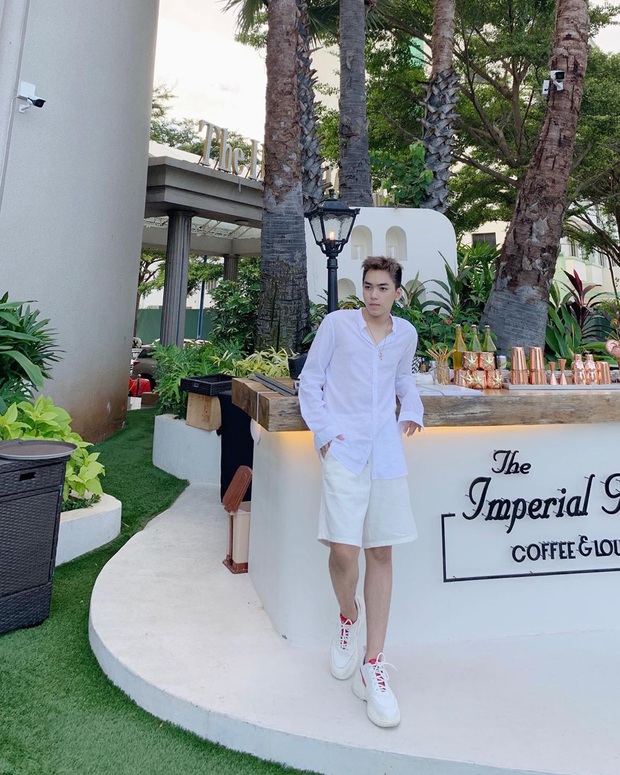 Nhóm hot teen ngày ấy - bây giờ: Chi Bé gợi cảm hơn nhiều nhưng đỉnh nhất vẫn là màn lột xác của Linh Ka - Ảnh 11.