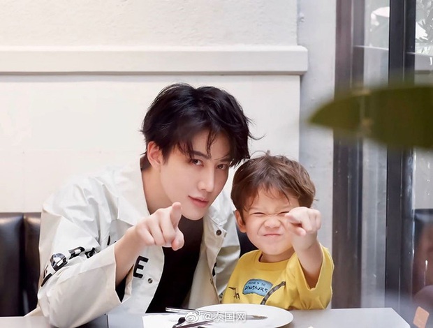 Biến xứ Thái: Mike Angelo kiện bạn gái cũ vì không cho gặp con, cuộc chiến giành quyền nuôi Maxwell căng như dây đàn - Ảnh 4.