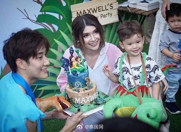 Biến xứ Thái: Mike Angelo kiện bạn gái cũ vì không cho gặp con, cuộc chiến giành quyền nuôi Maxwell căng như dây đàn - Ảnh 5.