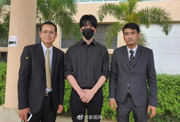 Biến xứ Thái: Mike Angelo kiện bạn gái cũ vì không cho gặp con, cuộc chiến giành quyền nuôi Maxwell căng như dây đàn - Ảnh 3.