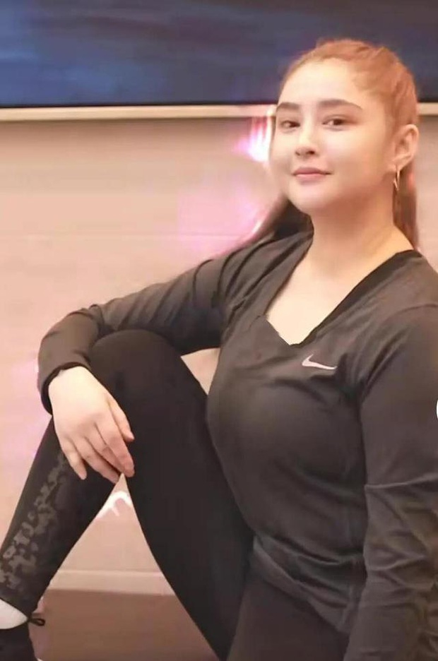 Không thể nhận ra bản sao của Angela Baby: Tăng chóng mặt 20kg, còn đâu nhan sắc từng so kè khốc liệt với Đường Yên - Ảnh 7. Không thể nhận ra bản sao của Angela Baby: Tăng chóng mặt 20kg, còn đâu nhan sắc từng so kè khốc liệt với Đường Yên - Ảnh 7.