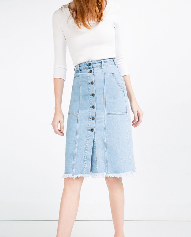 4 món đồ jeans bạn nên tậu gấp để bước vào mùa Thu với style trẻ xinh hết nấc - Ảnh 11. 4 món đồ jeans bạn nên tậu gấp để bước vào mùa Thu với style trẻ xinh hết nấc - Ảnh 11.