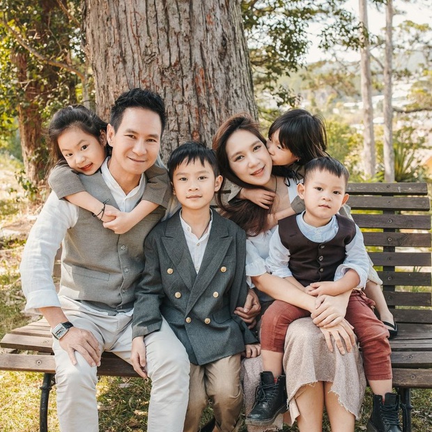 Vbiz có 2 ma ca rồng không chịu già: Không hiểu Đan Trường hay Đen Vâu lớn hơn, choáng hơn là ảnh bố 4 con bên Hoài Linh - Ảnh 13.