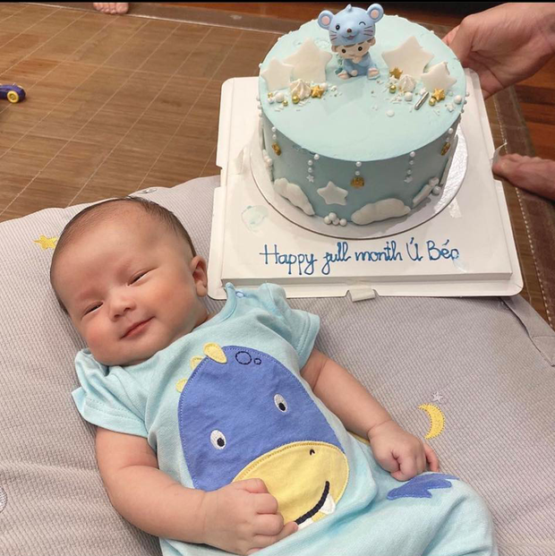 Bố bỉm sữa Duy Mạnh toát mồ hôi khi bế em bé, nhưng biểu cảm đáng yêu của hai bố con mới chiếm trọn spotlight - Ảnh 2.