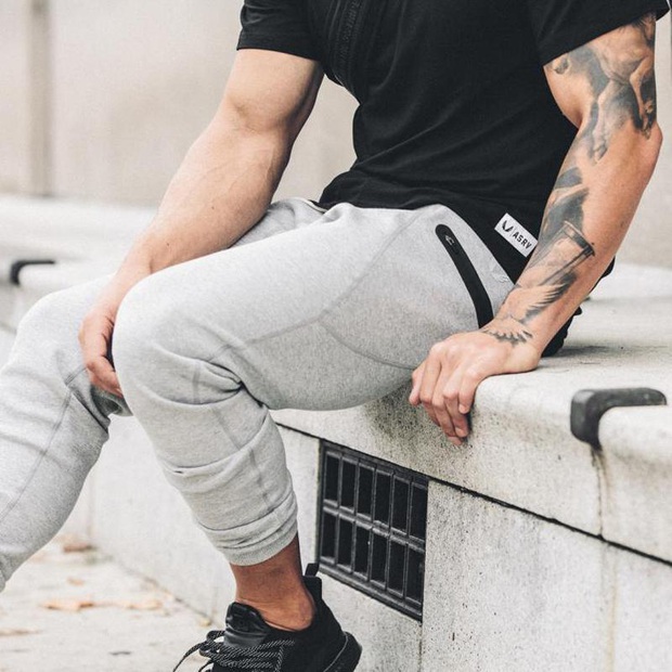 Mách nhỏ mẹo ăn mặc bảnh bao cho các chàng gym thủ đô con, chẳng lo gây bất bình vì thân hình không ăn nhập gì với áo quần - Ảnh 5. Mách nhỏ mẹo ăn mặc bảnh bao cho các chàng gym thủ đô con, chẳng lo gây bất bình vì thân hình không ăn nhập gì với áo quần - Ảnh 5.