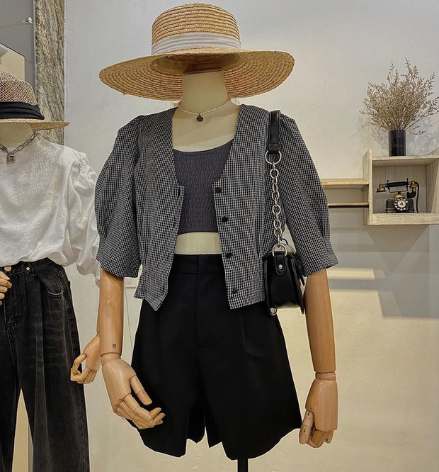 Để cải tổ style ăn mặc, bạn nên ngó nghiêng áo khoác cộc tay xinh xẻo ngay và luôn - Ảnh 16. Để cải tổ style ăn mặc, bạn nên ngó nghiêng áo khoác cộc tay xinh xẻo ngay và luôn - Ảnh 16.