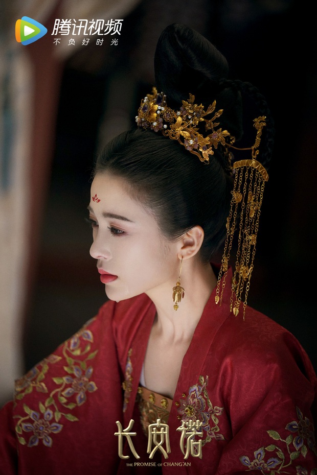 Bị fan đôi trẻ Lưu Ly Mỹ Nhân Sát ném đá tận nhà, tình mới của Thành Nghị đáp trả khiến dân tình tranh cãi gay gắt - Ảnh 3.