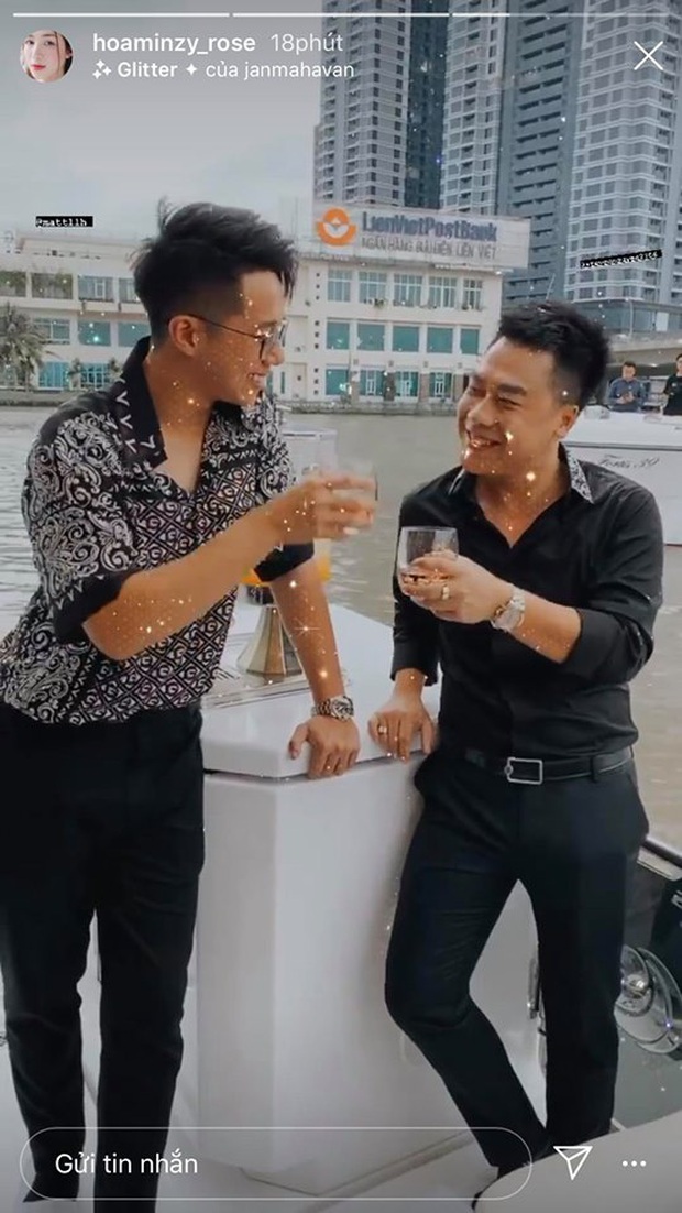 Hương Giang nói là làm: Mở tiệc du thuyền đãi Hoa Dâm Bụt và hội bạn, Matt Liu và bạn trai đại gia Hoà Minzy chiếm spotlight - Ảnh 2. Hương Giang nói là làm: Mở tiệc du thuyền đãi Hoa Dâm Bụt và hội bạn, Matt Liu và bạn trai đại gia Hoà Minzy chiếm spotlight - Ảnh 2.