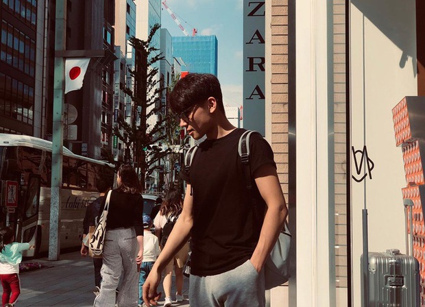 Cậu bé hát “Gặp mẹ trong mơ” từng khiến mọi người khóc hết nước mắt giờ thay đổi khác ngỡ ngàng, có thành tích học đáng khâm phục - Ảnh 5.