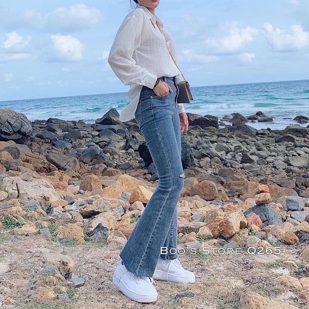 Mùa thu diện quần jeans ống loe chanh sả biết mấy, lại hack chân dài không tậu hơi phí - Ảnh 17.