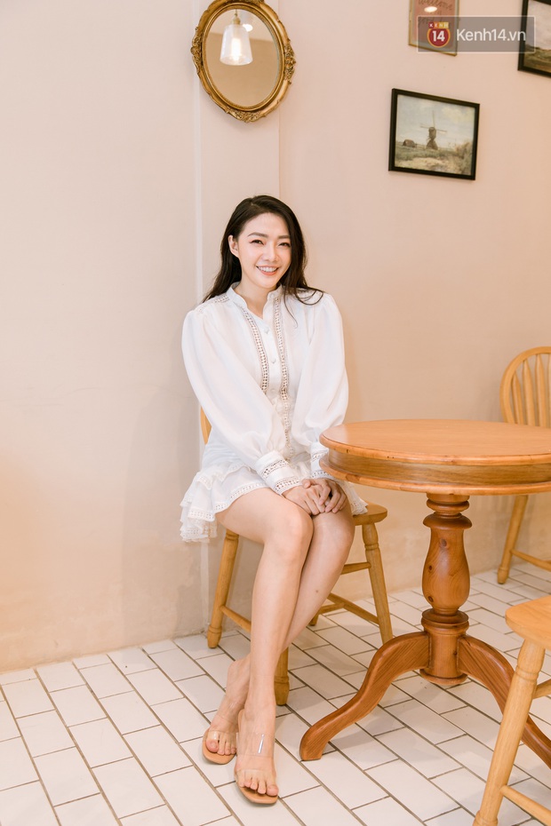 Gái đẹp kể chuyện làm tiếp viên hàng không ở khoang thương gia, tiết lộ lí do 5 năm trước không dấn thân vào showbiz - Ảnh 11. Gái đẹp kể chuyện làm tiếp viên hàng không ở khoang thương gia, tiết lộ lí do 5 năm trước không dấn thân vào showbiz - Ảnh 11.