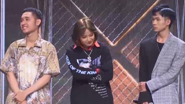 Rap Việt: Thí sinh nón vàng vẫn thua cuộc trong trận Đối đầu như thường! - Ảnh 7. Rap Việt: Thí sinh nón vàng vẫn thua cuộc trong trận Đối đầu như thường! - Ảnh 7.
