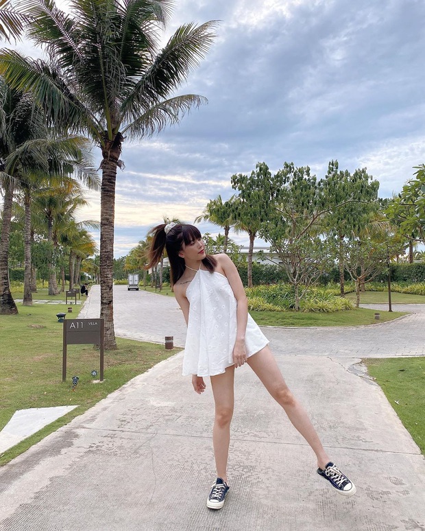 Linh Ka ngày càng xinh và sexy quá: Đụng độ đàn chị Thiều Bảo Trâm mà chẳng thua miếng nào - Ảnh 3. Linh Ka ngày càng xinh và sexy quá: Đụng độ đàn chị Thiều Bảo Trâm mà chẳng thua miếng nào - Ảnh 3.