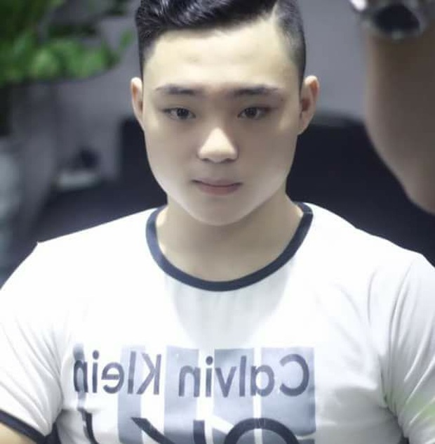 Mặt học sinh, thân hình chiến binh, hot boy sinh năm 2000 Nguyễn Văn Quốc giành cả 2 HCV hạng 80 cân tại giải Cúp CLB thể hình toàn quốc - Ảnh 9. Mặt học sinh, thân hình chiến binh, hot boy sinh năm 2000 Nguyễn Văn Quốc giành cả 2 HCV hạng 80 cân tại giải Cúp CLB thể hình toàn quốc - Ảnh 9.