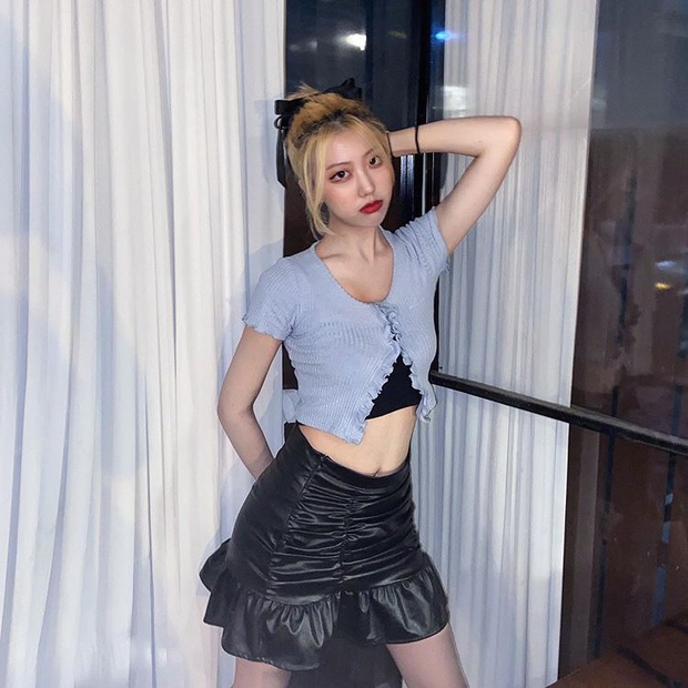 Diện chân váy da là có ngay vẻ ngoài xịn mịn hơn chị hơn em, hội mê chân váy hãy vào xem ngay - Ảnh 9.