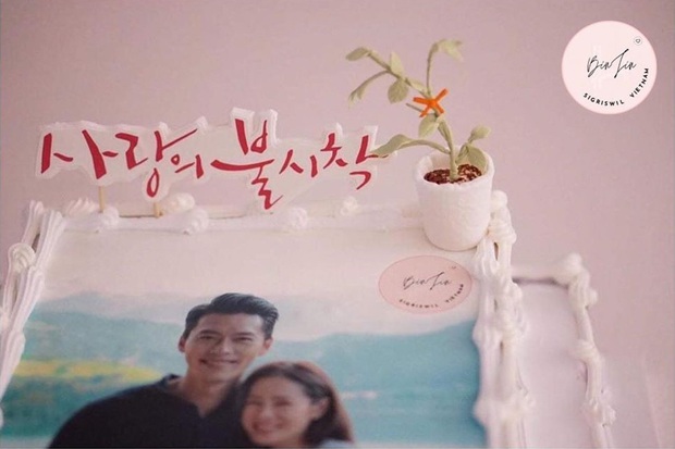 Son Ye Jin bất ngờ tự đăng bài lọt cả ảnh đôi với Hyun Bin, hoá ra liên quan đến fan Việt Nam? - Ảnh 3. Son Ye Jin bất ngờ tự đăng bài lọt cả ảnh đôi với Hyun Bin, hoá ra liên quan đến fan Việt Nam? - Ảnh 3.