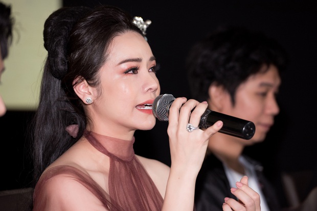 Hậu ồn ào ra rìa, Nhật Kim Anh lên tiếng: Gia đình nhà nội, cô giáo đừng gieo rắc vào đầu trẻ suy nghĩ tiêu cực về mẹ nó - Ảnh 4. Hậu ồn ào ra rìa, Nhật Kim Anh lên tiếng: Gia đình nhà nội, cô giáo đừng gieo rắc vào đầu trẻ suy nghĩ tiêu cực về mẹ nó - Ảnh 4.