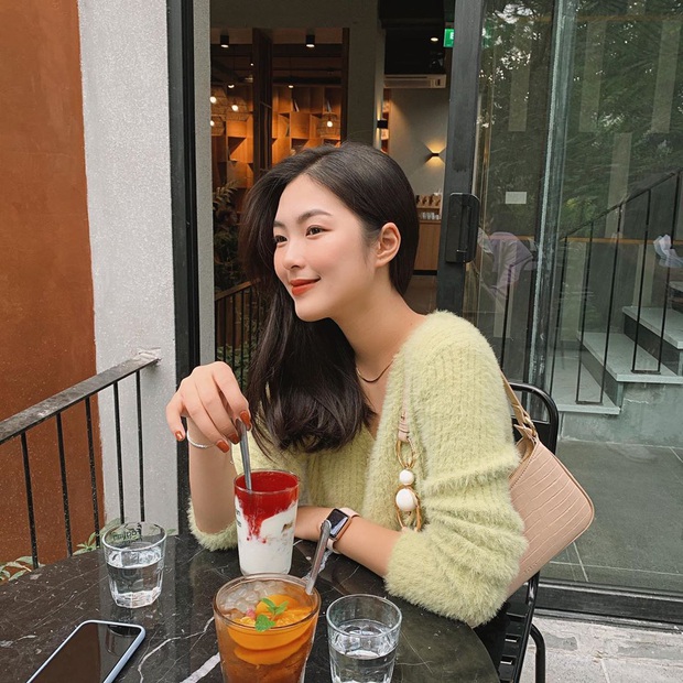 Loạt ảnh đời thường khí chất ngút ngàn của �gái xinh 2k1 đóng MV Jack - Ảnh 7.