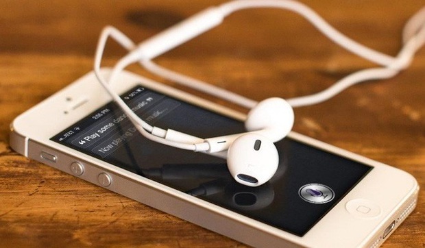 Tai nghe AirPods, Galaxy Buds Live, Xperia Ear và sự cố hy hữu của OnePlus: Sự khác biệt luôn nằm ở đẳng cấp - Ảnh 2.