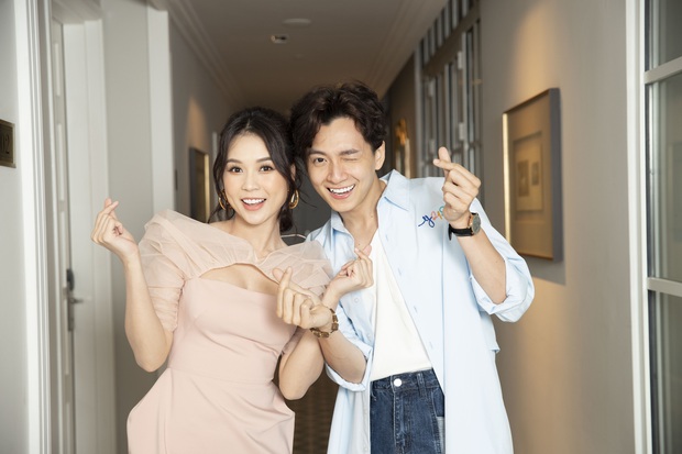 Hoá ra loạt trang phục như mượn từ Hari của Trấn Thành là từ show hẹn hò mới - Ảnh 8. Hoá ra loạt trang phục như mượn từ Hari của Trấn Thành là từ show hẹn hò mới - Ảnh 8.
