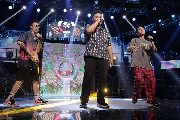 Karik trầm ngâm lo lắng trong hậu trường đêm Đối đầu Rap Việt - Ảnh 13.