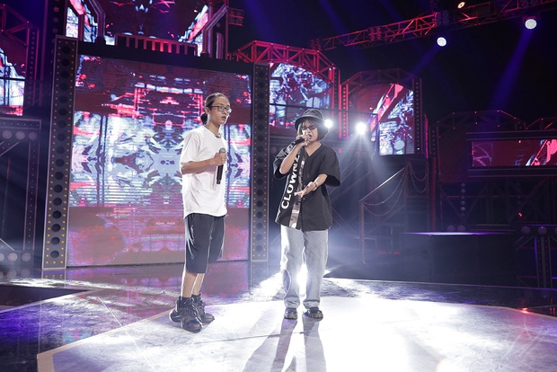 Karik trầm ngâm lo lắng trong hậu trường đêm Đối đầu Rap Việt - Ảnh 14.