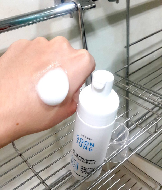 Chăm da từ con số 0: Đây là 3 sản phẩm cơ bản mà bạn không thể thiếu  - Ảnh 3.