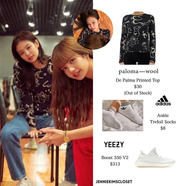 BLACKPINK đi tập nhảy cũng diện đồ tiền tạ tiền tấn: Trang phục sương sương chục triệu, riêng Lisa đeo đồng hồ 700 triệu - Ảnh 3. BLACKPINK đi tập nhảy cũng diện đồ tiền tạ tiền tấn: Trang phục sương sương chục triệu, riêng Lisa đeo đồng hồ 700 triệu - Ảnh 3.