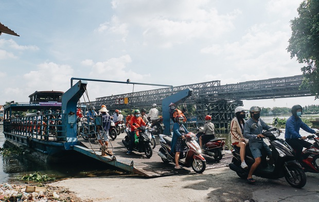 Cận cảnh cầu sắt hiện đại gần 80 tỷ đồng, sắp thay thế bến phà cuối cùng trong nội thành Sài Gòn - Ảnh 10.