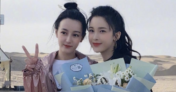 Tranh cãi trên Weibo: Địch Lệ Nhiệt Ba lép vế nhan sắc trước bạn gái tin đồn kém tiếng tăm của Hồ Nhất Thiên khi chụp ảnh chung? - Ảnh 3.