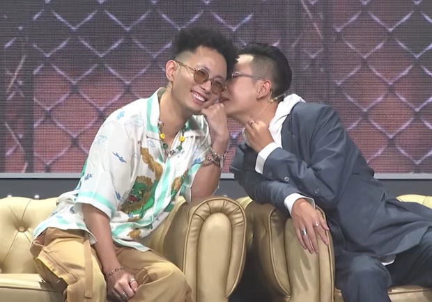 Đôi bromance được đẩy thuyền mạnh nhất Rap Việt JustaTee - Rhymastic công khai tình cảm, các chị vợ có ghen không đây? - Ảnh 3.