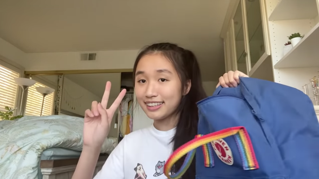 Tiểu thư YouTuber Jenny Huỳnh khai thật trong cặp có gì, tiết lộ vật quan trọng nhất khi đi học không phải sách vở - Ảnh 1.