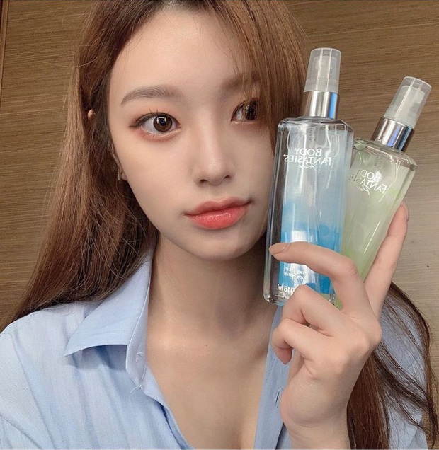 Muốn thơm nức nở mà ngại sắm nước hoa đắt đỏ thì bạn hãy “chuyển phỏm” sang body mist giá chỉ từ 200k - Ảnh 2.