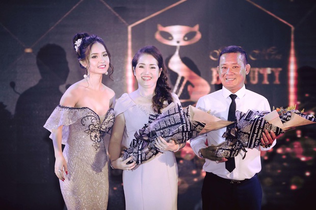 Gái xinh tặng mẹ sổ tiết kiệm 1 tỷ: Chồng không ý kiến vì đó là tiền mình làm ra - Ảnh 5.