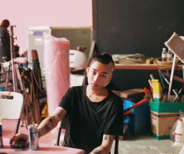 Profile 2 trai đẹp công khai thân mật với BLACKPINK: Hết con trai Chủ tịch Naver đến dancer cực phẩm suýt cướp nụ hôn của Lisa - Ảnh 7.