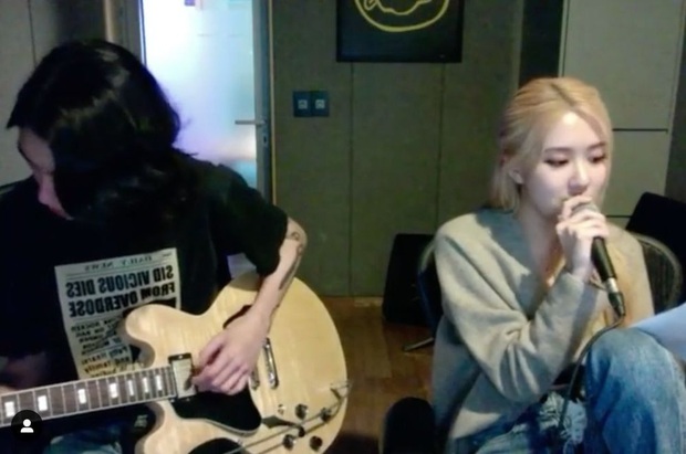 Profile 2 trai đẹp công khai thân mật với BLACKPINK: Hết con trai Chủ tịch Naver đến dancer cực phẩm suýt cướp nụ hôn của Lisa - Ảnh 4.