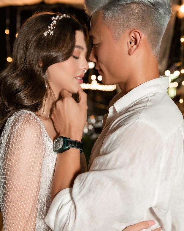 Mẫu Tây công khai đăng ảnh được Bùi Tiến Dũng nựng yêu, người xem ghen tị mù mắt mất thôi! - Ảnh 6. Mẫu Tây công khai đăng ảnh được Bùi Tiến Dũng nựng yêu, người xem ghen tị mù mắt mất thôi! - Ảnh 6.