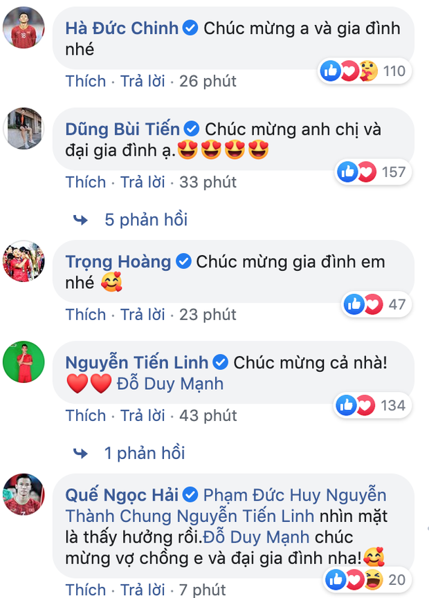 Dàn sao tuyển Việt Nam thi nhau chúc mừng Duy Mạnh lên chức, bố Quỳnh Anh cũng khoe ảnh bế cháu đầy hạnh phúc - Ảnh 3.